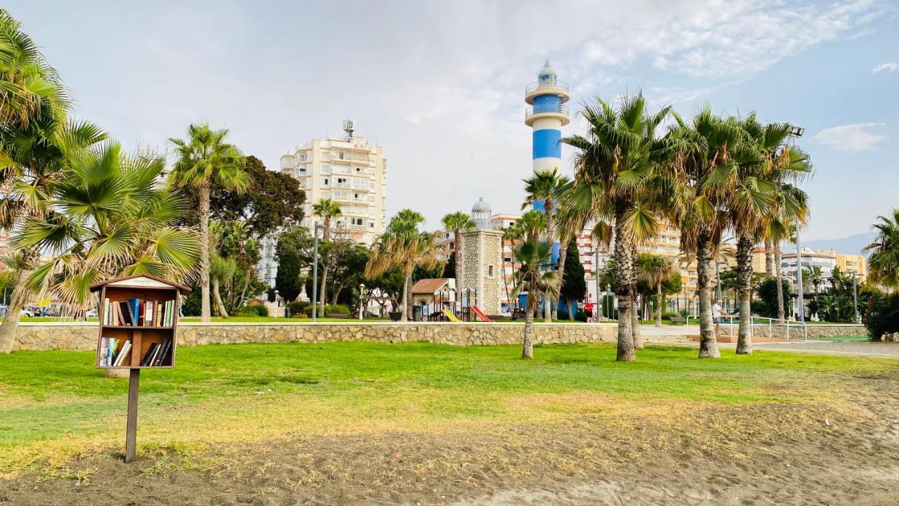 Апартаменты El Faro De Торре-дель-Мар Экстерьер фото
