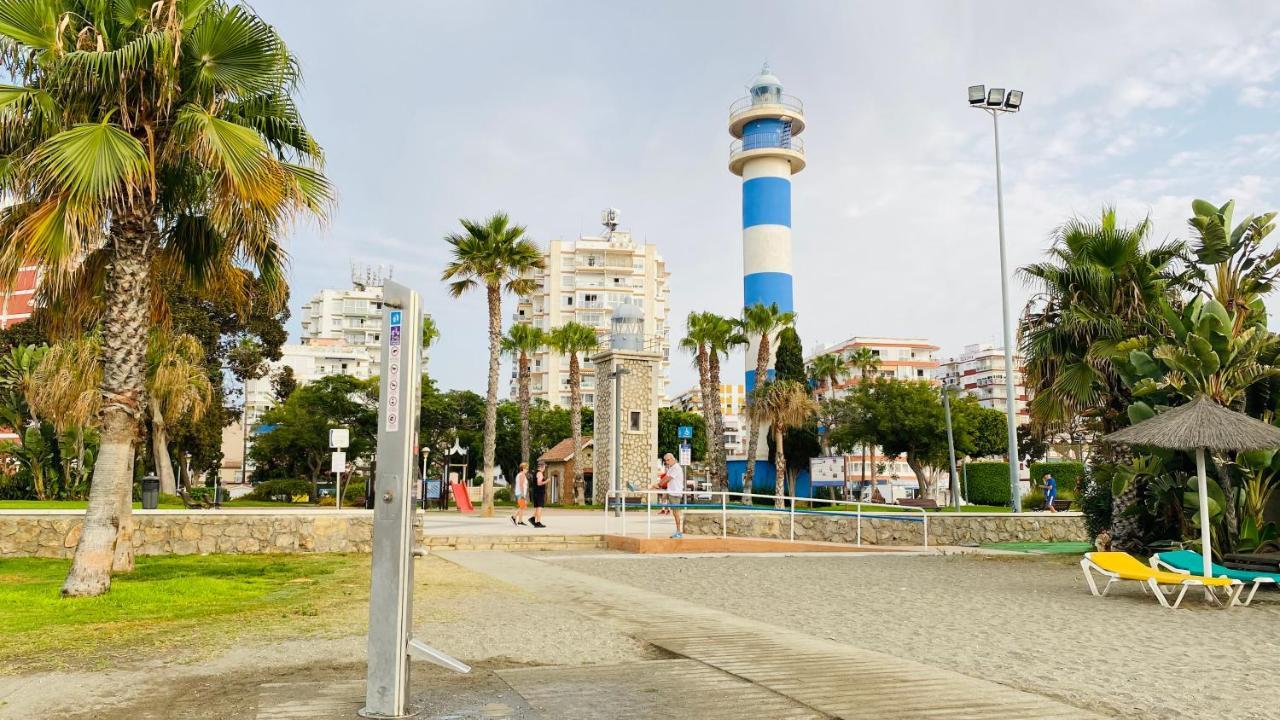 Апартаменты El Faro De Торре-дель-Мар Экстерьер фото